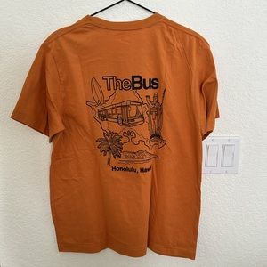 Uniqlo x The Bus (Honolulu, Hawaii) Tee - New